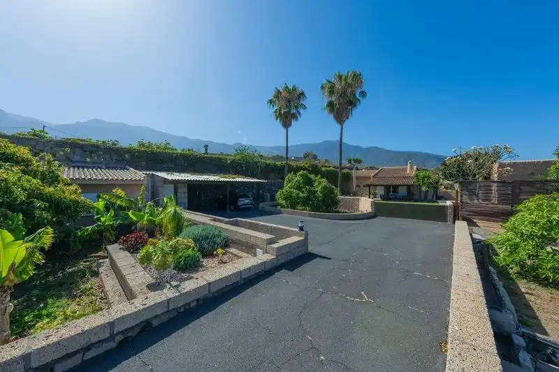 Vista exterior de Casa o chalet en venta en Arafo con Aire acondicionado, Jardín privado y Piscina