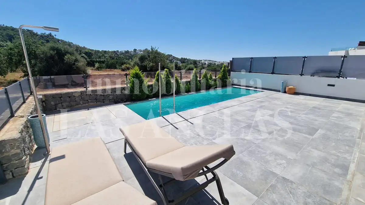 Rez-de-chaussée avec piscine à vendre à Marina Botafoc - Platja de Talamanca