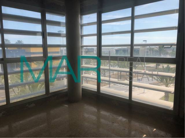 Oficina en Alquiler en Torrellano