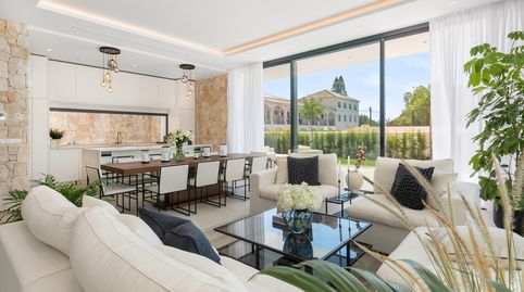Elegancia Dorada Lujosa Villa en la Milla de Oro de Marbella, imatge 4