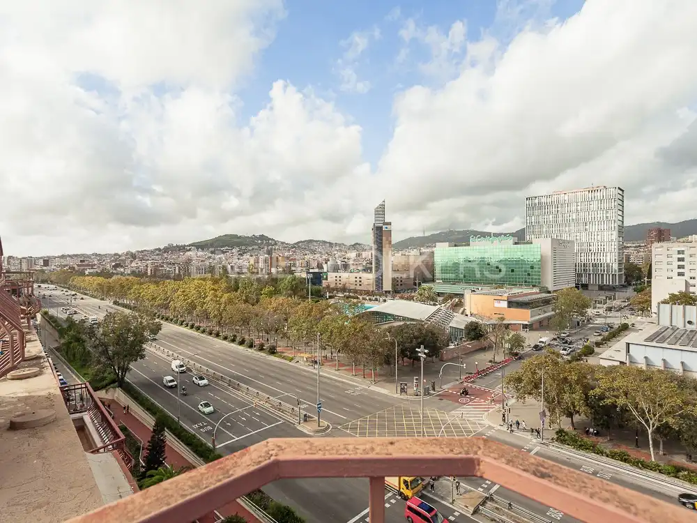 Außenansicht von Dachboden zum Verkauf in Barcelona mit Klimaanlage, Heizung und Terrasse