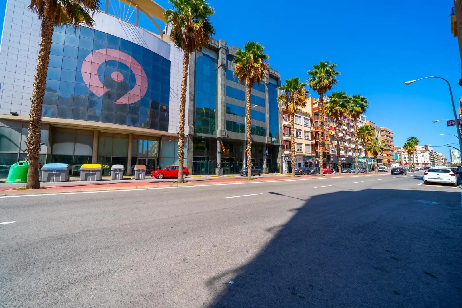 Vista exterior de Apartament de lloguer en Alicante / Alacant amb Moblat i Balcó