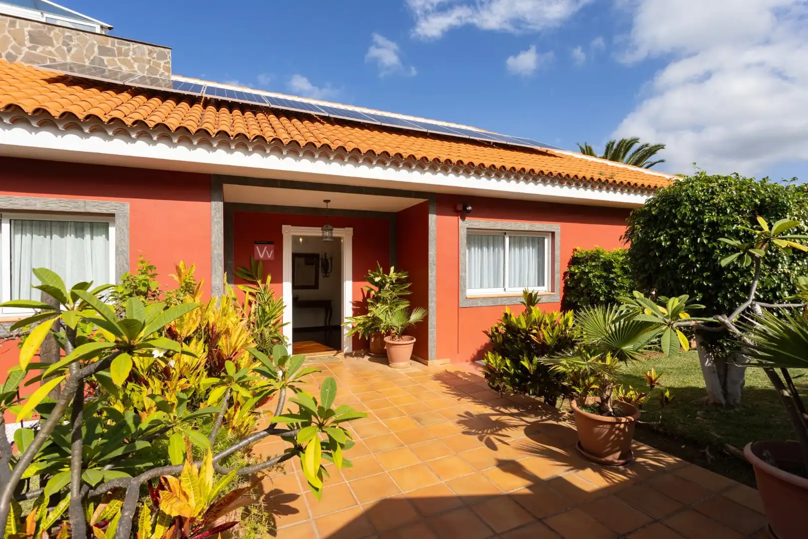Vista exterior de Casa o chalet en venta en Puerto de la Cruz con Calefacción, Jardín privado y Parquet