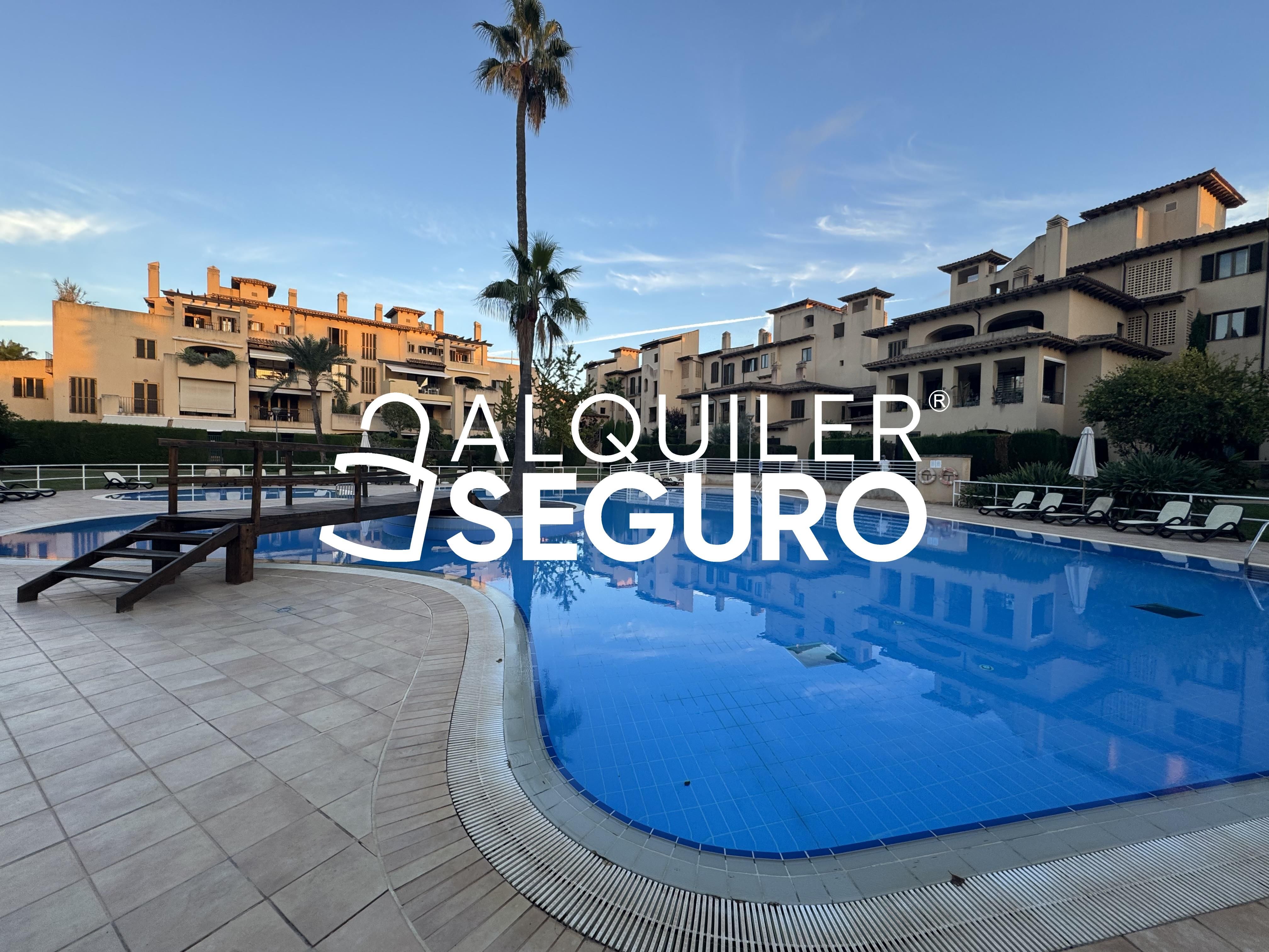 Swimming pool of Flat to rent in Llucmajor  with Furnished
