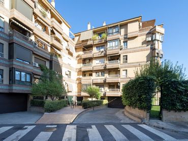 Piso con balcón en venta en Zaidín