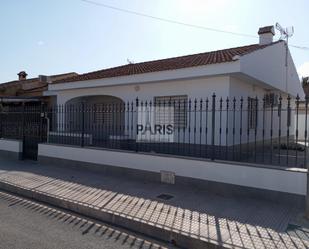 Vista exterior de Casa o xalet de lloguer en Cartagena