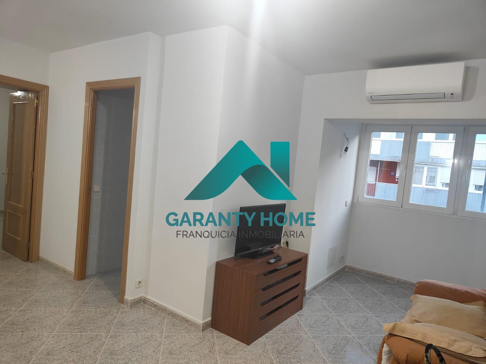 Dormitori de Pis en venda en Coslada amb Aire condicionat, Calefacció i Terrassa