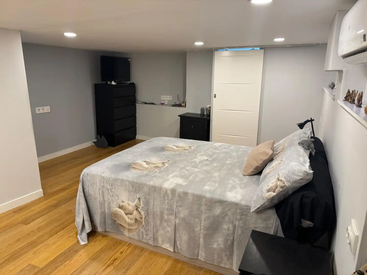 Planta baja en venta en L'Hospitalet de Llobregat con Aire acondicionado
