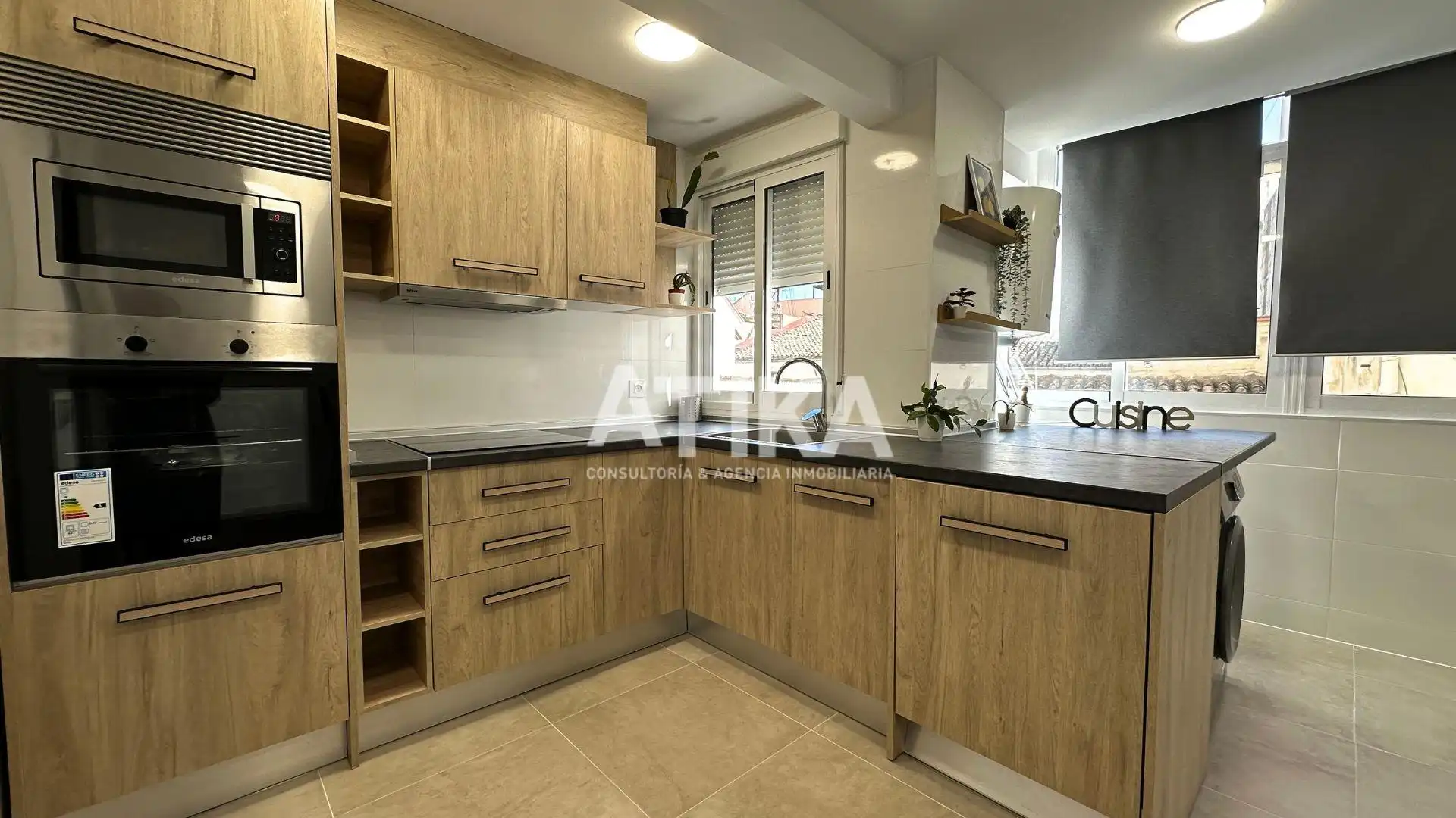 Cocina de Piso en venta en Albaida con Parquet, Trastero y Amueblado
