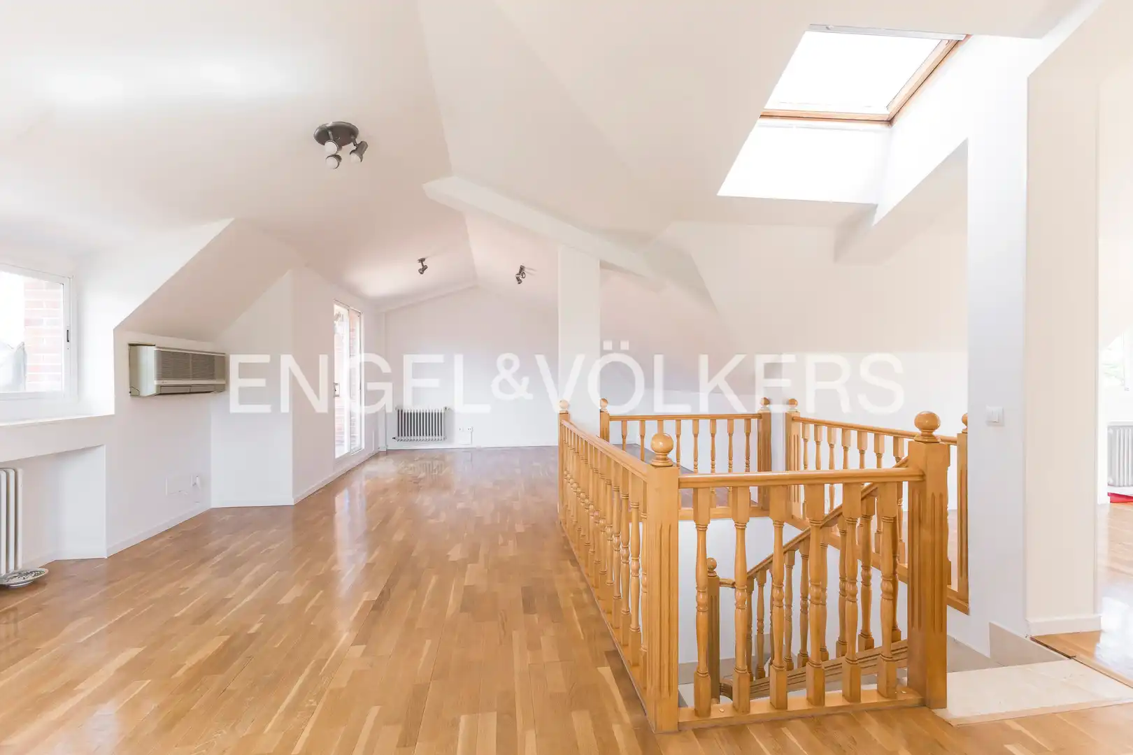 Sala de estar de Casa o chalet de alquiler en Madrid con Calefacción, Jardín privado y Terraza