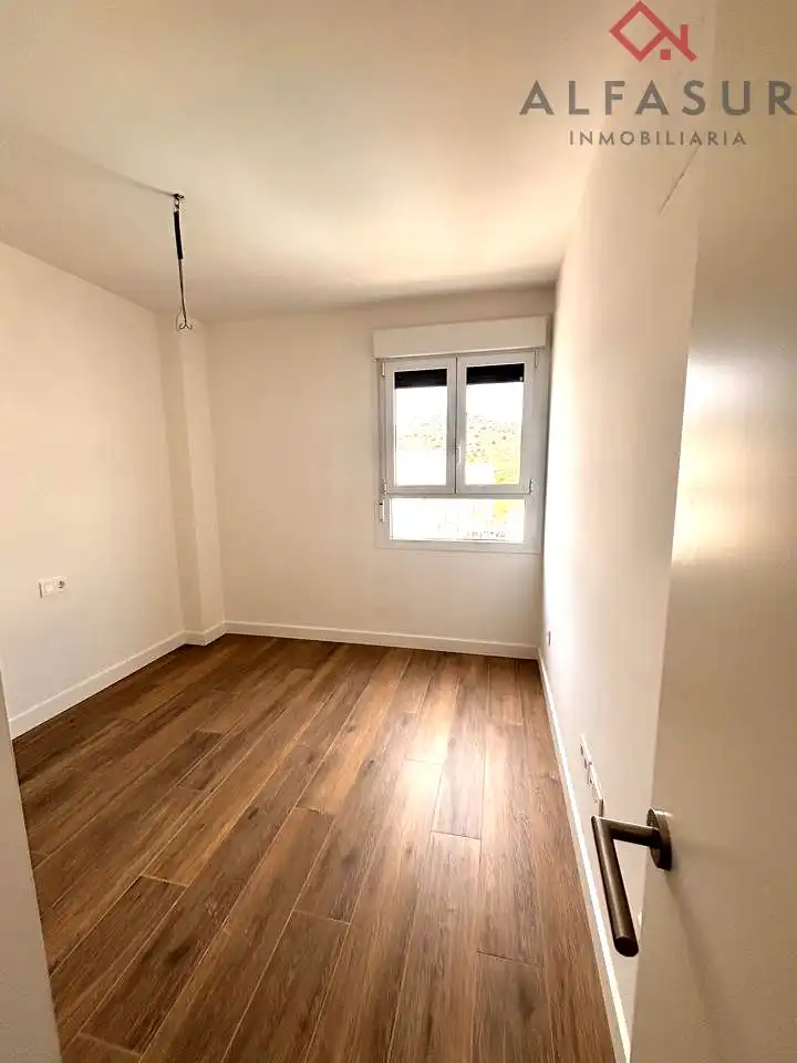 Habitación de Ático de alquiler en Málaga con Aire acondicionado, Calefacción y Terraza