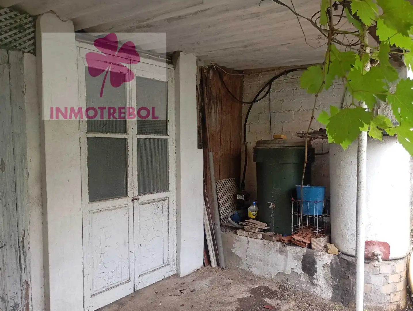 Casa o xalet en venda en Villanueva del Ariscal amb Traster i Balcó