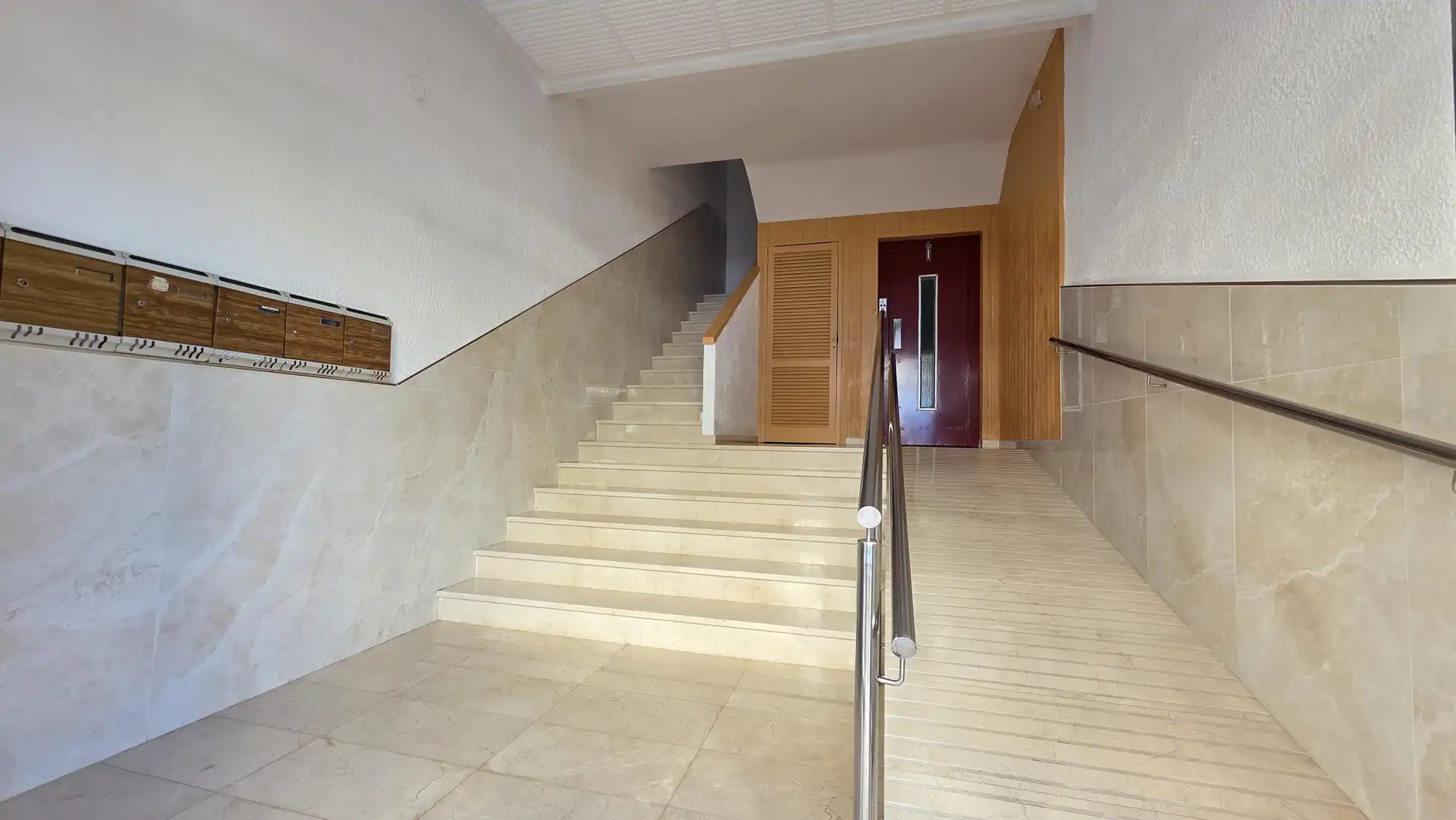 Piso en venta en Gandia con Balcón