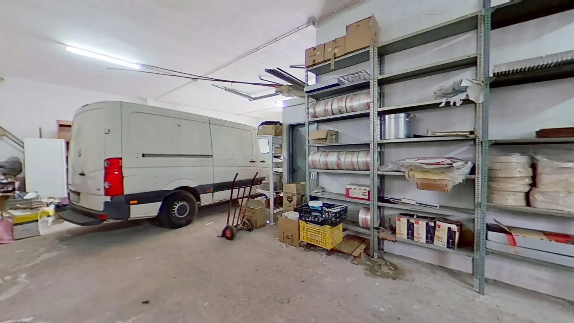 Parking de Local en venta en Roquetes