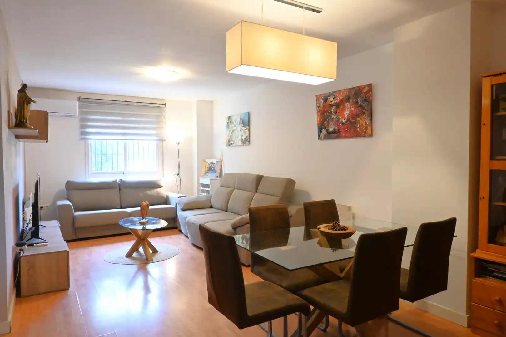 Living room of Flat for sale in Churriana de la Vega  with Air Conditioner, Heating and Furnished