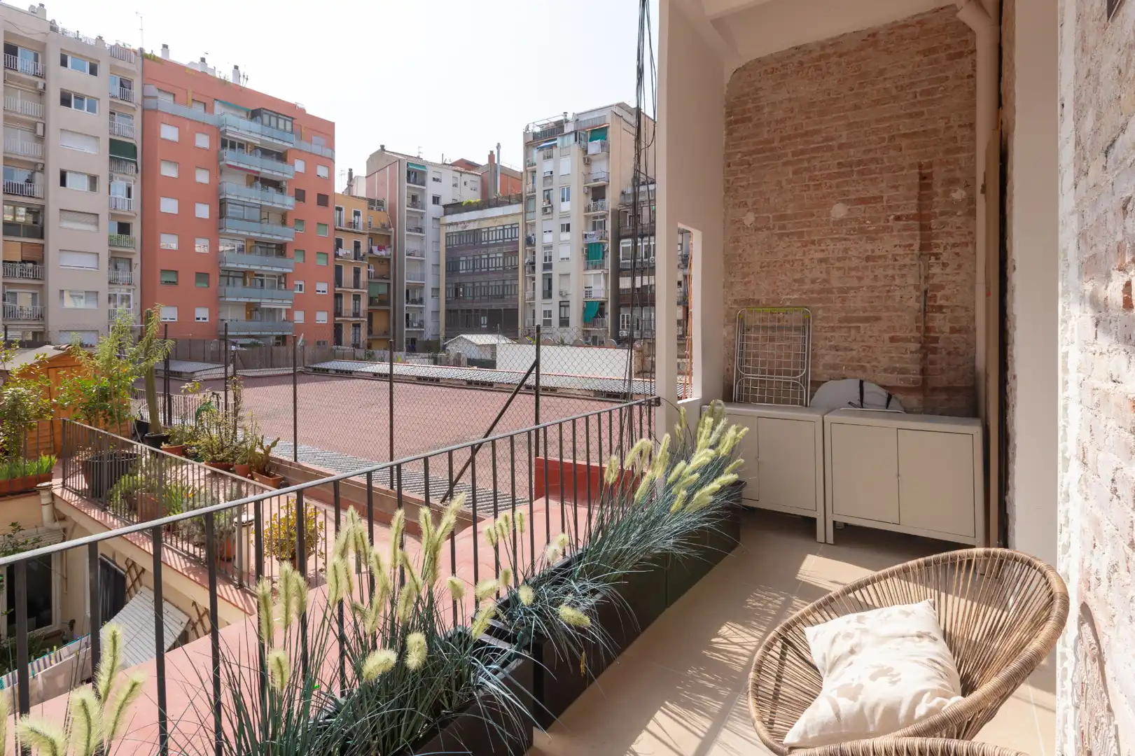 Apartment with terrace to rent in Carrer de Villarroel, imagen 10
