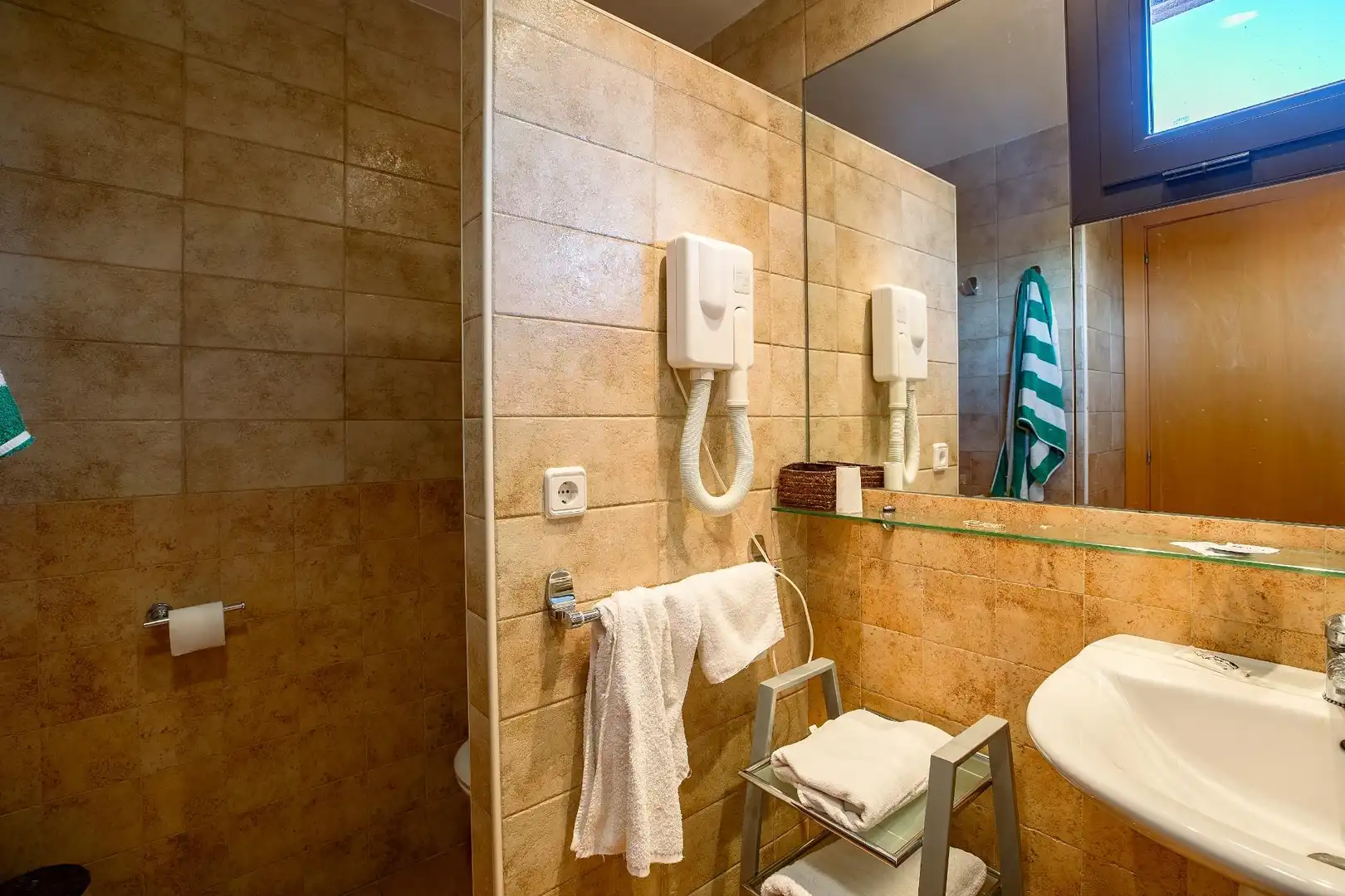 Baño de Edificio en venta en Bierge