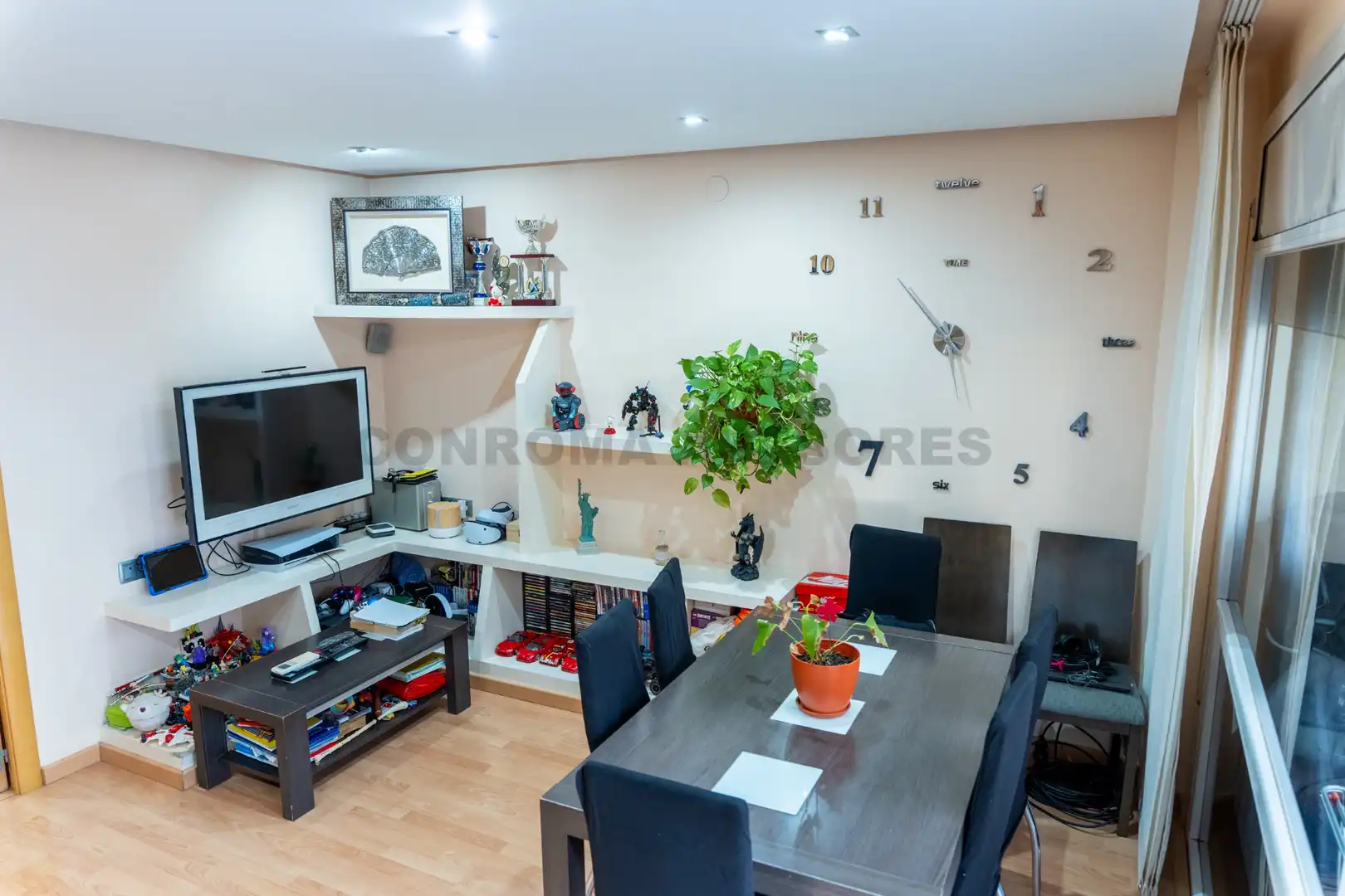 Flat with balcony for sale in Calella