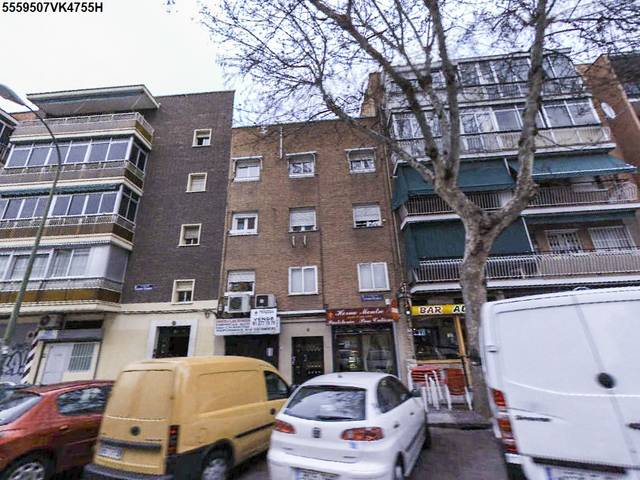 Local comercial en Venta en C/ Esteban Collantes en Pueblo Nuevo