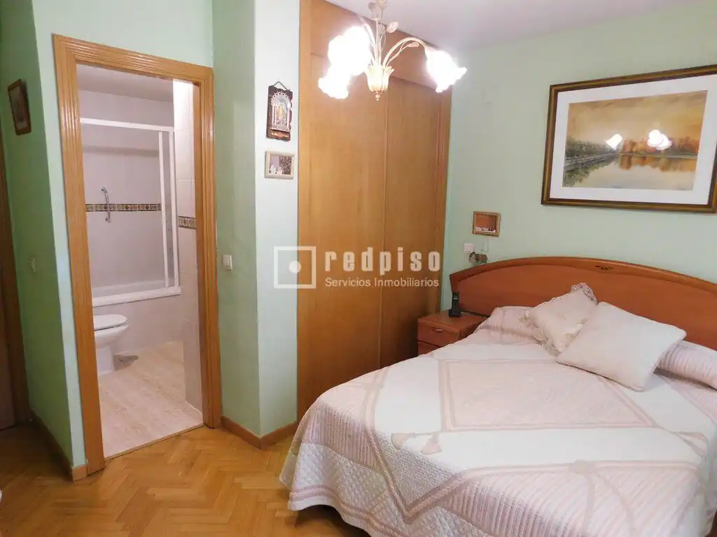 Flat for sale in Butarque