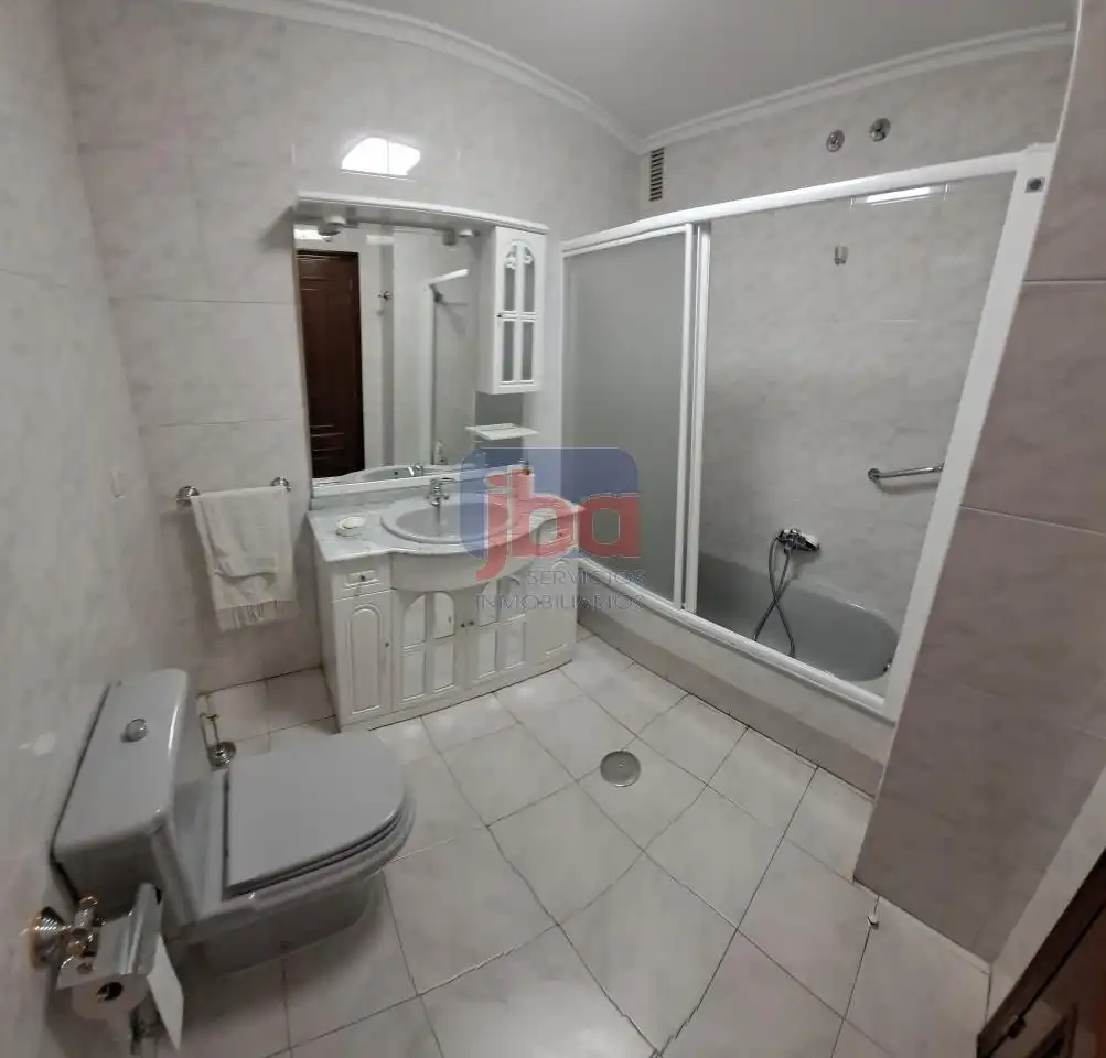 Piso de alquiler en Barrocanes