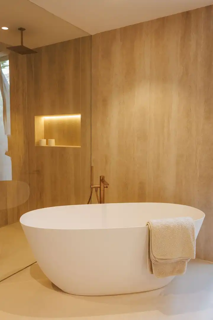 Baño de Casa o chalet en venta en Marbella con Aire acondicionado, Jardín privado y Terraza