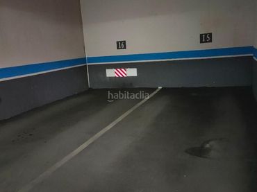 Einzelparkplatz zur Miete in Avenida de Isabel Torres 8