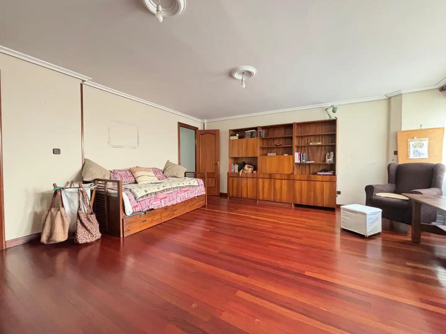 Wohnzimmer von Wohnung zum Verkauf in Torrelavega  mit Heizung und Balkon