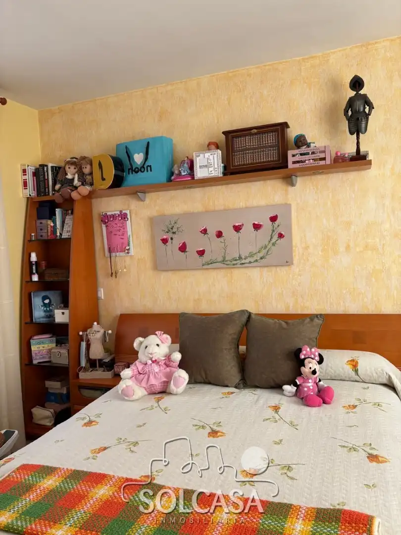 Bedroom of Flat for sale in Cistérniga  with Heating, Furnished and Oven