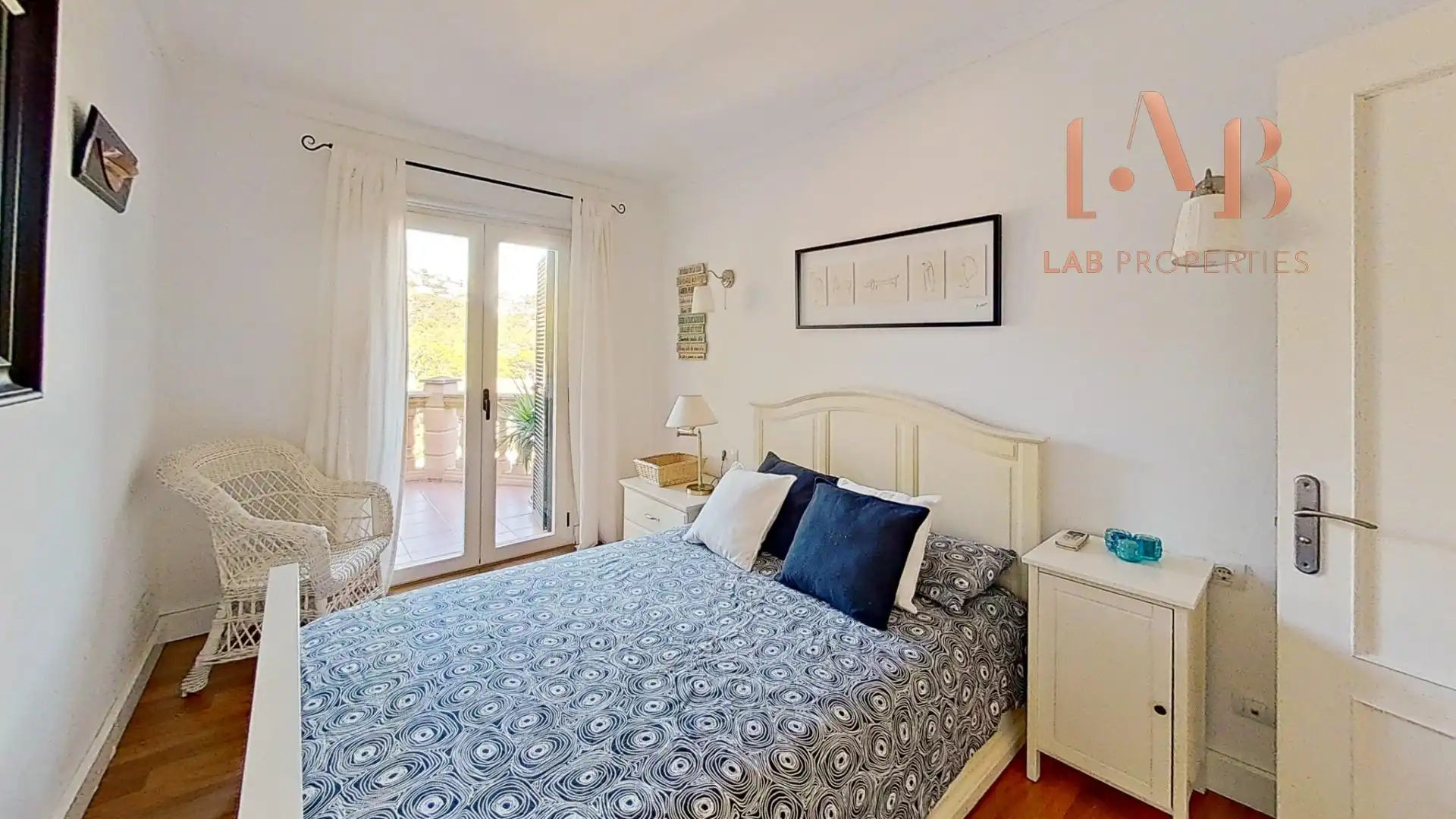 Schlafzimmer von Dachboden zur Miete in Andratx mit Klimaanlage, Heizung und Privatgarten