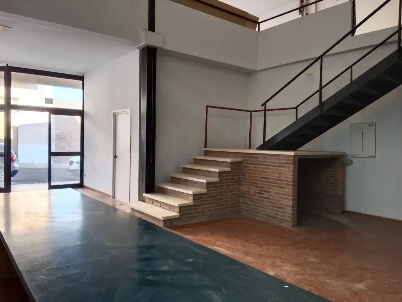 Local comercial de lloguer a Tamarite de Litera