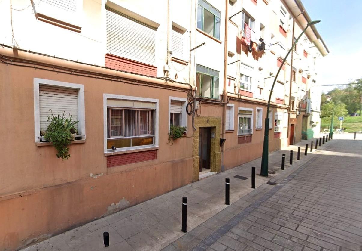 Vista exterior de Pis en venda en Torrelavega 