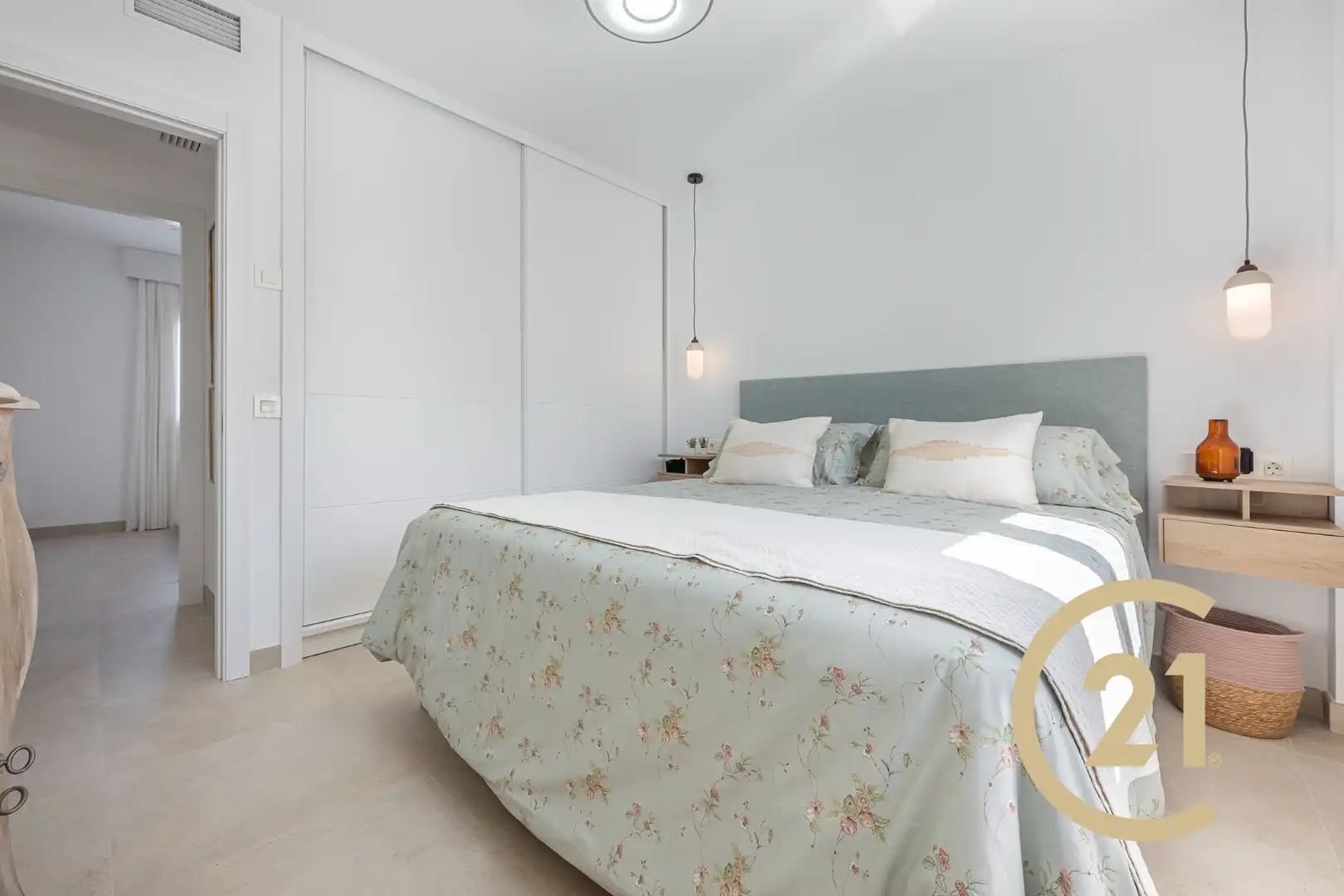 Dormitori de Casa o xalet en venda en Viñuela amb Jardí privat, Terrassa i Traster