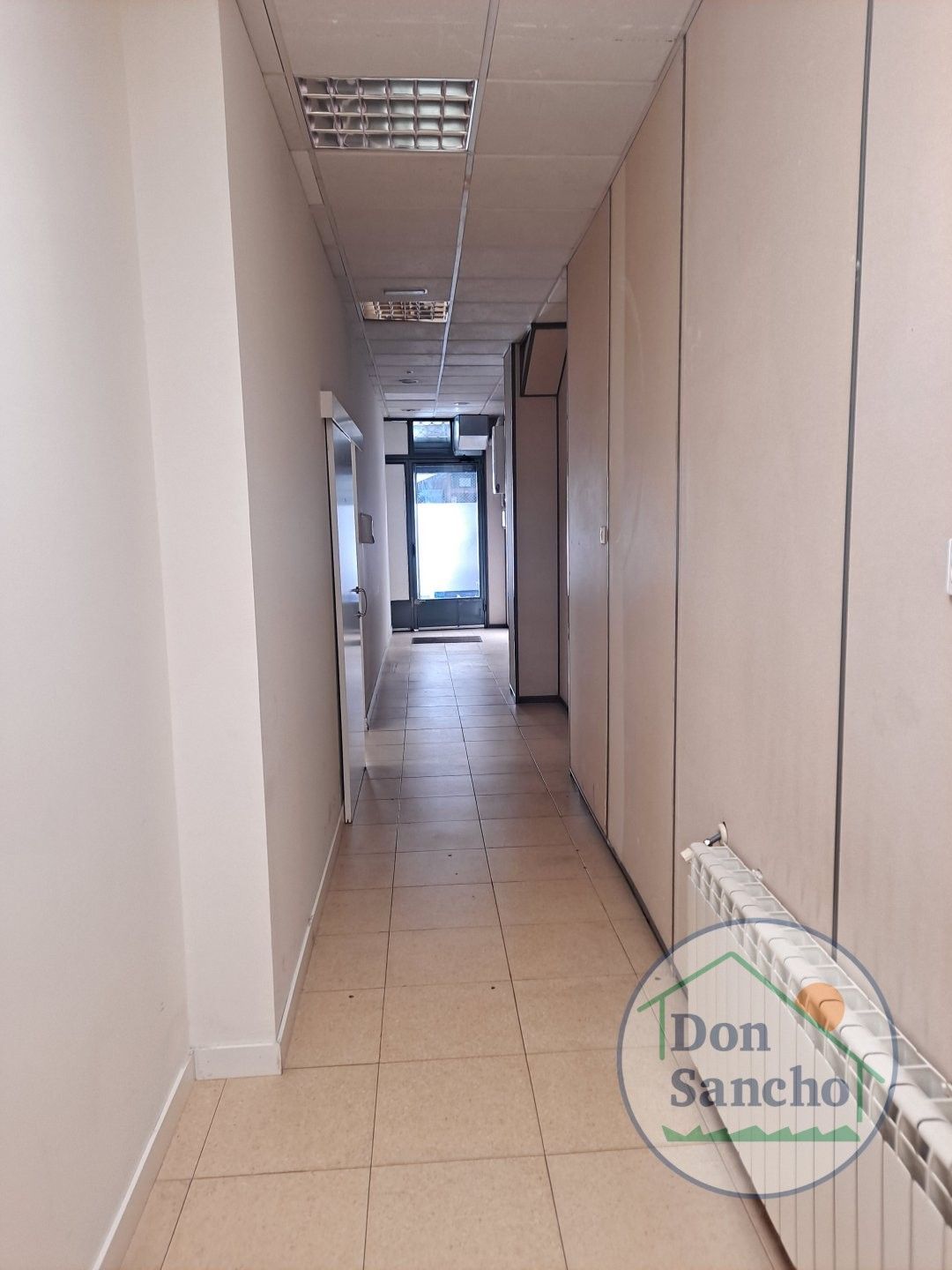 Local de lloguer a Circular