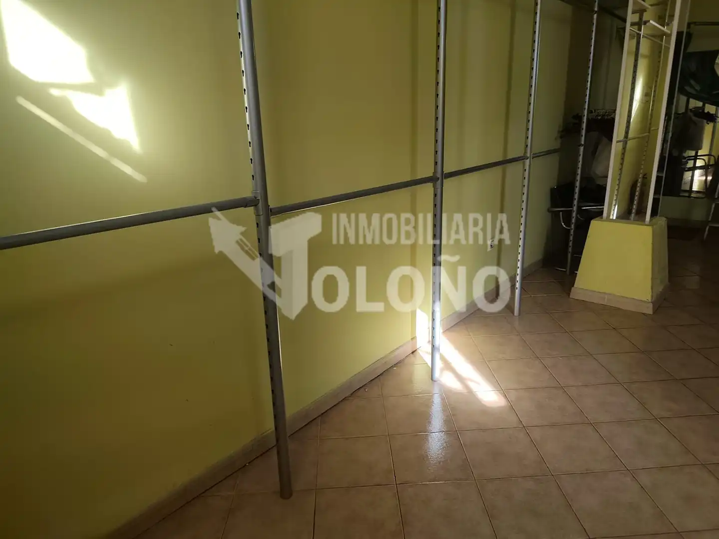 Local comercial en venta en Calle Ventilla 63, imagen 4