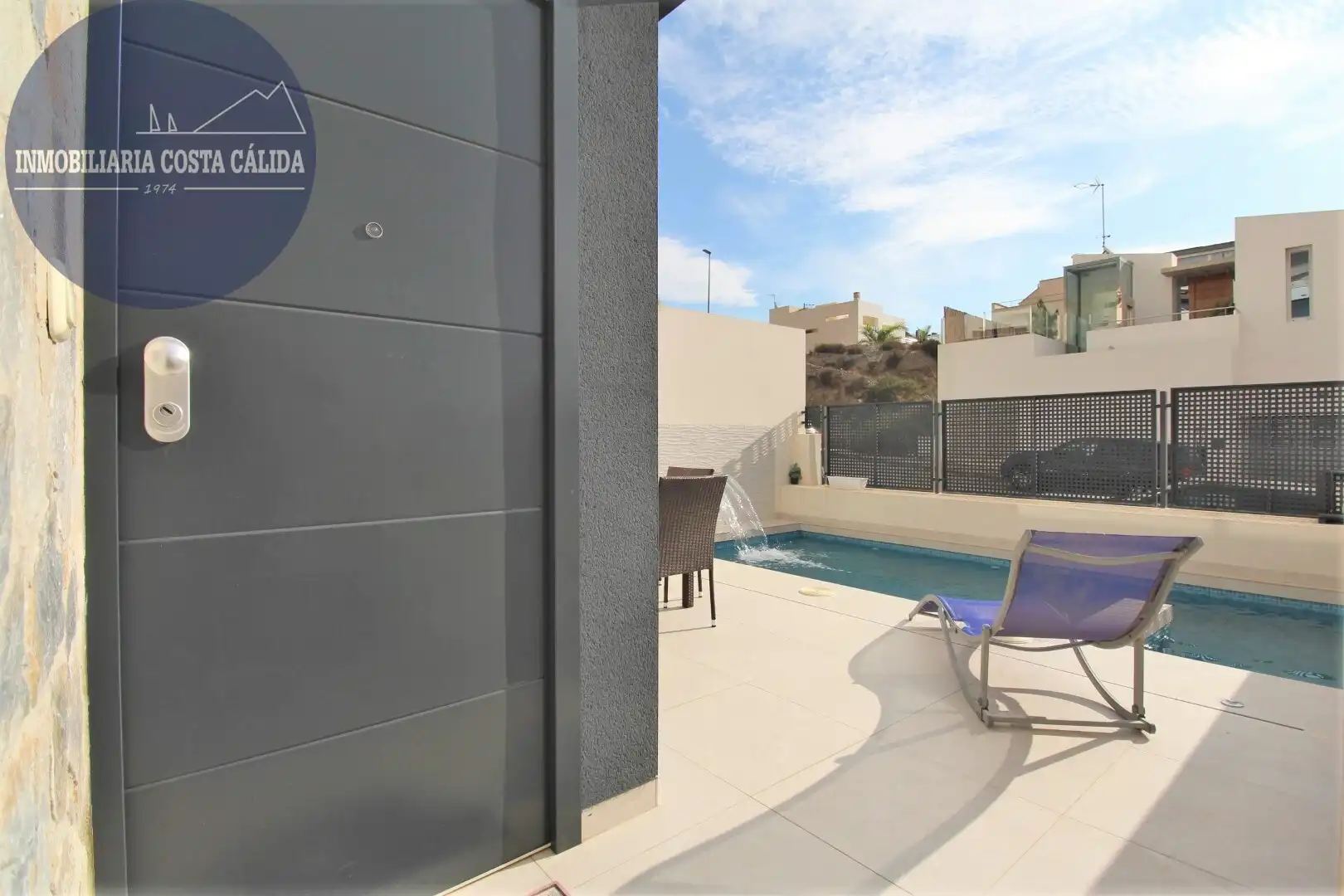 Piscina de Casa adosada en venta en Águilas con Aire acondicionado, Calefacción y Jardín privado