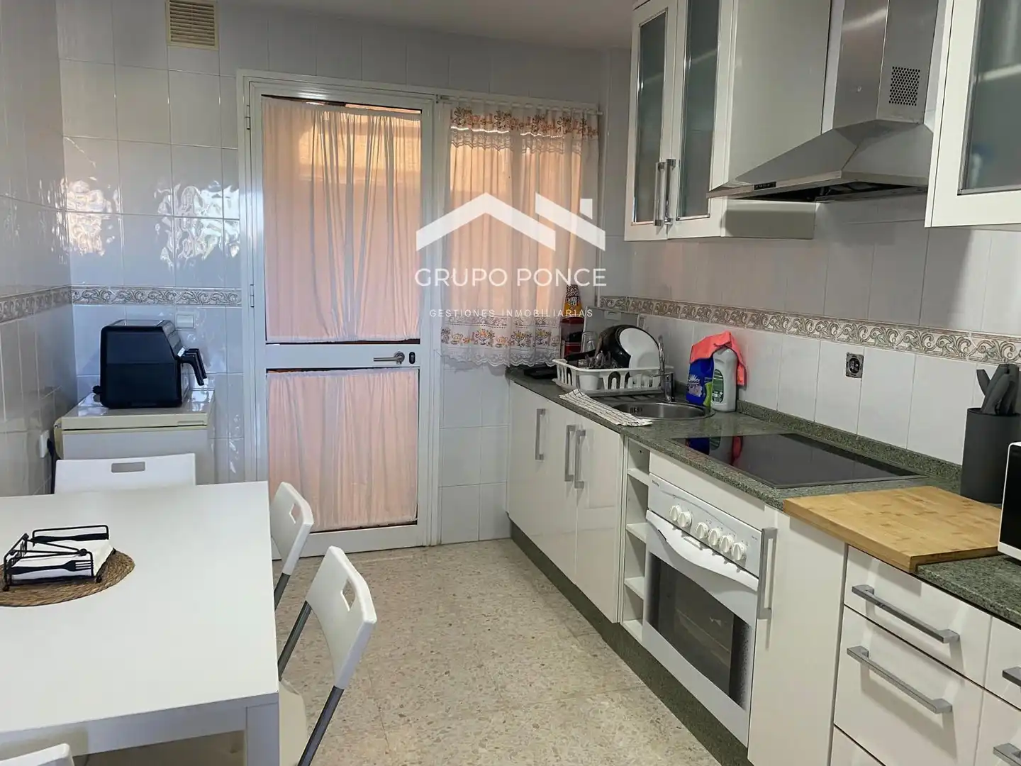 Kitchen of Single-family semi-detached for sale in Jerez de la Frontera