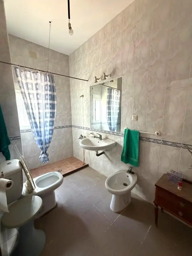 Bathroom of Houses for sale in Alcalá del Río