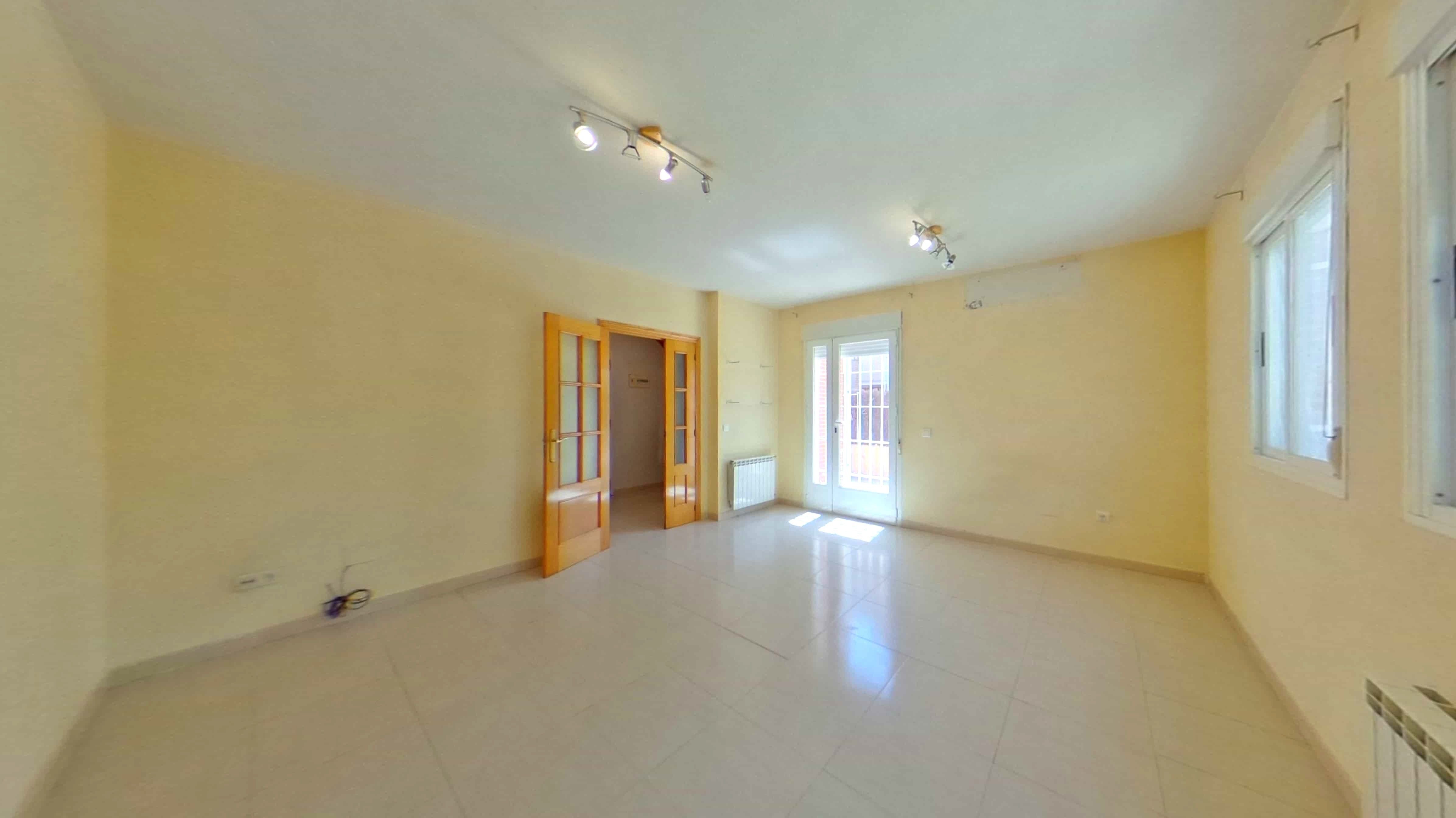Single-family semi-detached for sale in Pradillo, Santa Cruz del Retamar pueblo
