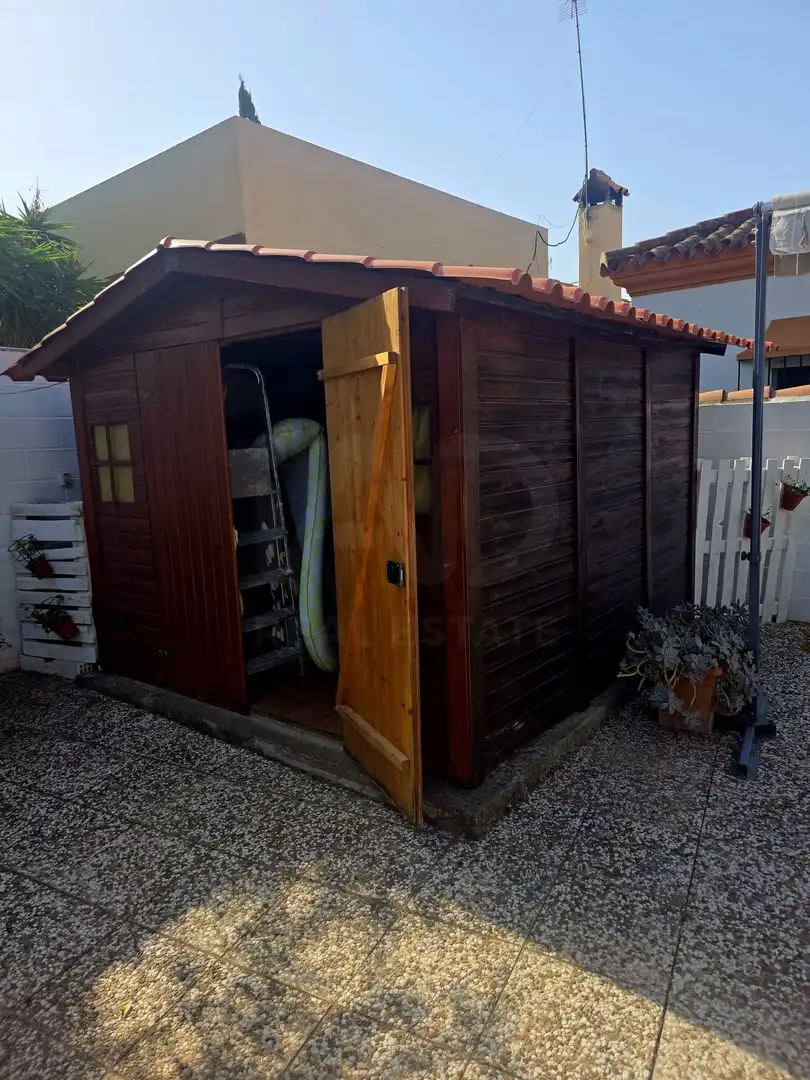 Chalet con piscina en venta en Las Lagunas - Campano, imagen 38