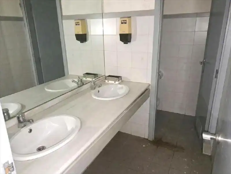 Business premises for sale in Rúa de Mendez Núñez 13, imagen 9
