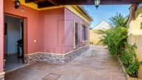 Exterior view of House or chalet for sale in Espartinas  with Air Conditioner and Swimming Pool