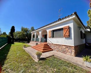 Vista exterior de Casa o xalet en venda en Sant Martí Sarroca amb Calefacció, Jardí privat i Terrassa