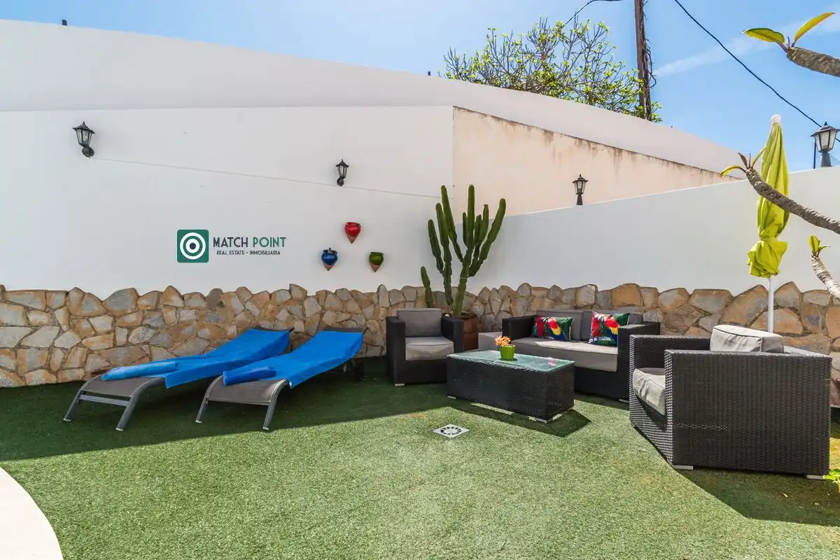 Detached homes for rent in Calle Rambla del Espinar, La Herradura centro