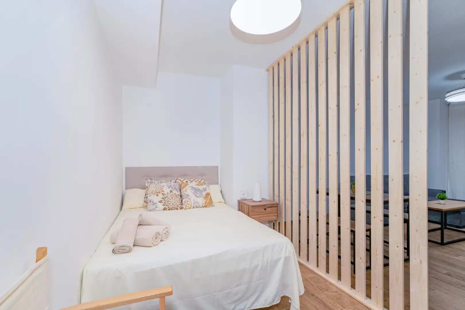 Habitación de Apartamento en venta en Granada con Calefacción y Parquet