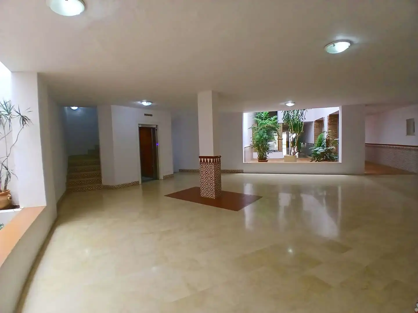 Dachboden zum Verkauf in Benalmádena mit Klimaanlage, Terrasse und Abstellraum