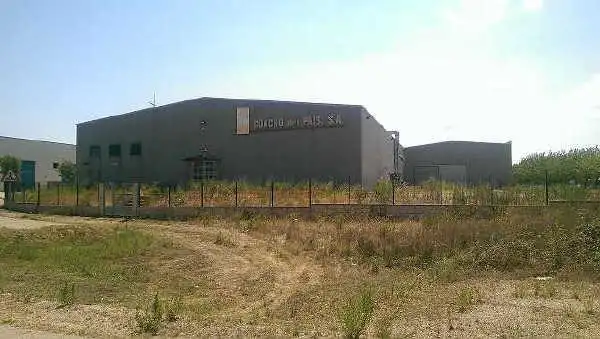 Vista exterior de Nave industrial en venta en Cassà de la Selva