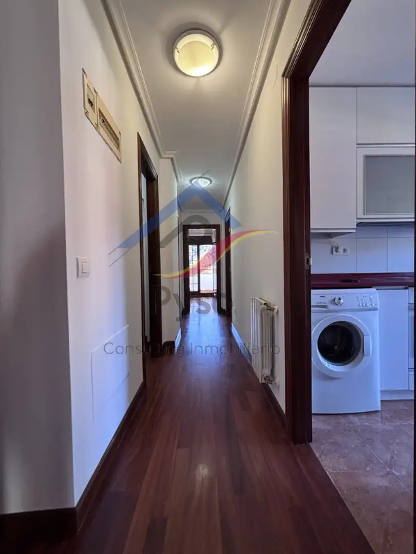 Àtic en venda en Limpias amb Calefacció, Parquet i Traster
