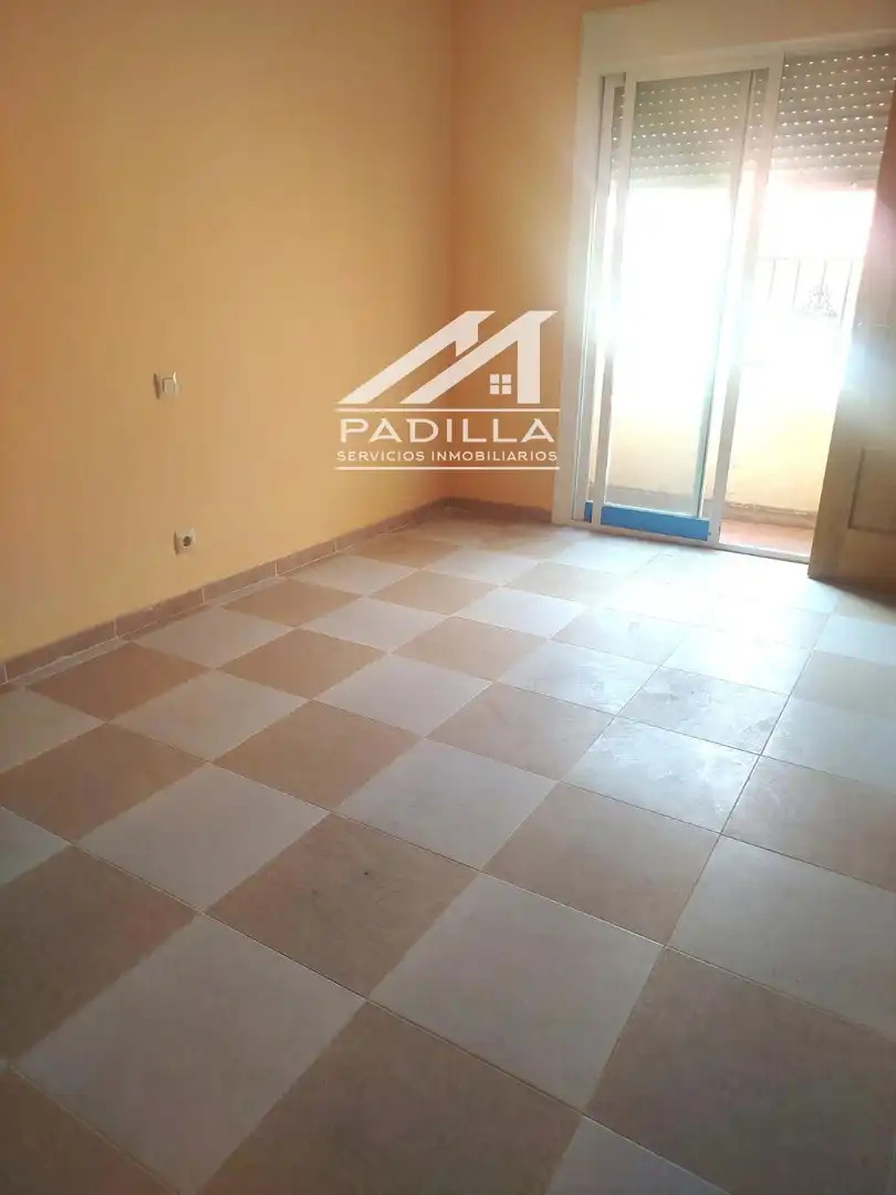 Habitación de Casa adosada en venta en Méntrida con Calefacción, Jardín privado y Terraza