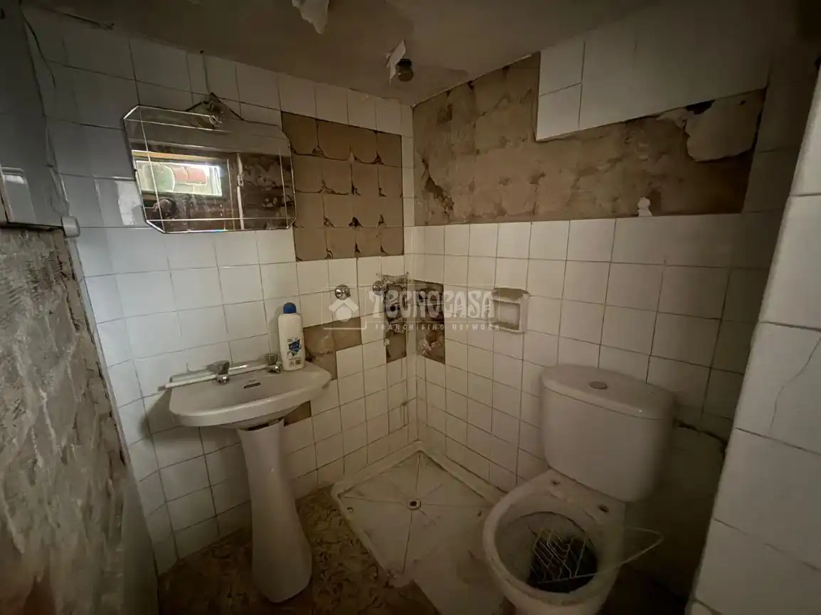 Baño de Casa adosada en venta en Almorox